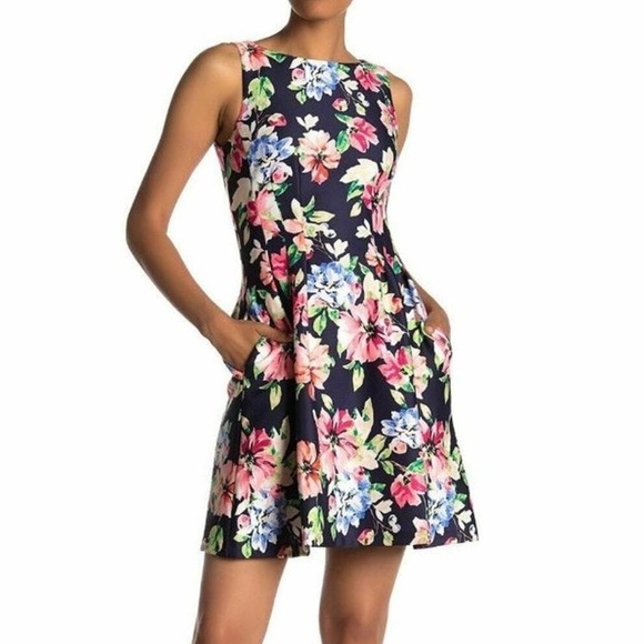 Vince Camuto Sleeveless Floral Fit & Flare Dress - Size 8P - Picture 1 of 15